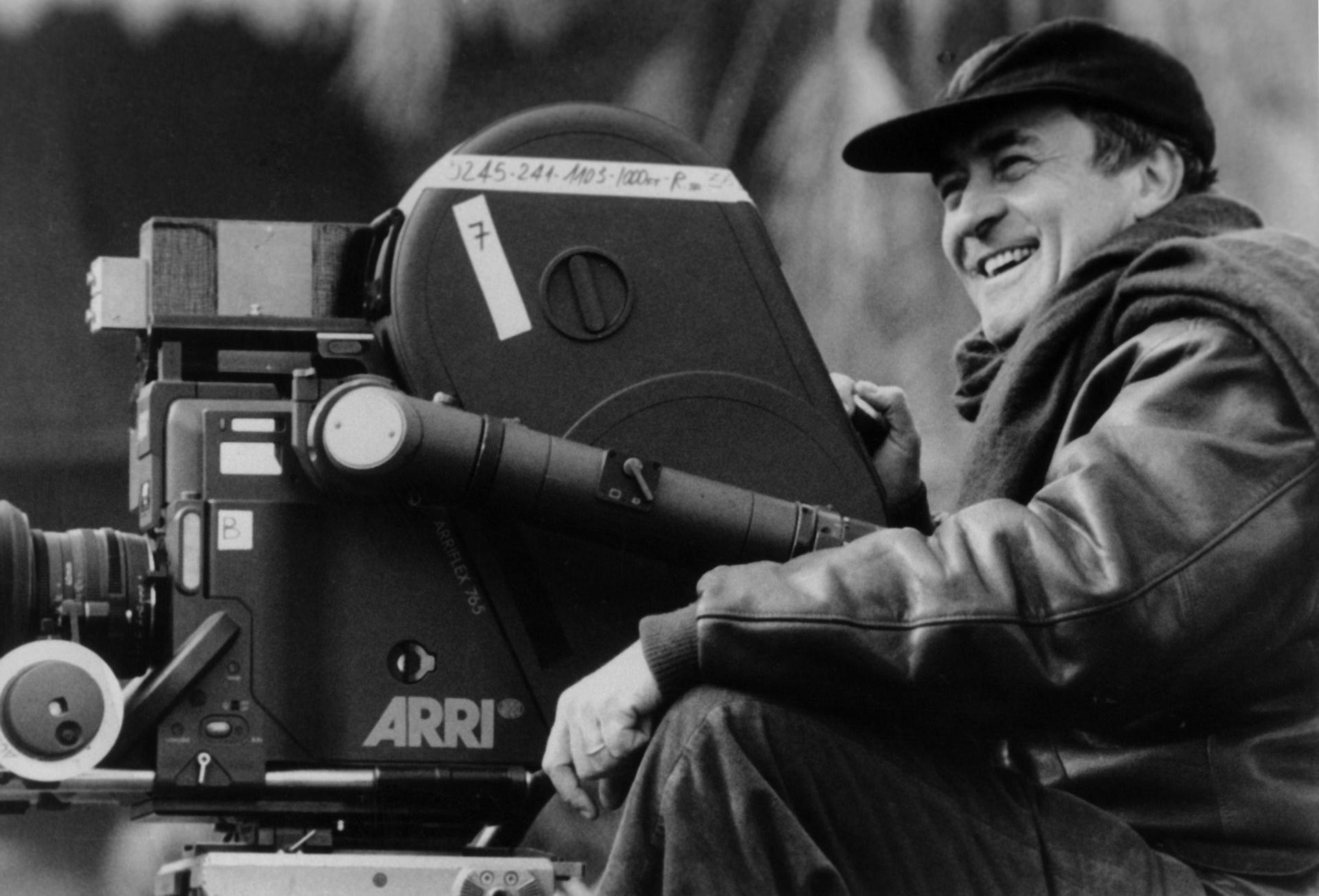 Addio-a-Bernardo-Bertolucci---l#39;ultimo-Imperatore-del-cinema-mondiale-